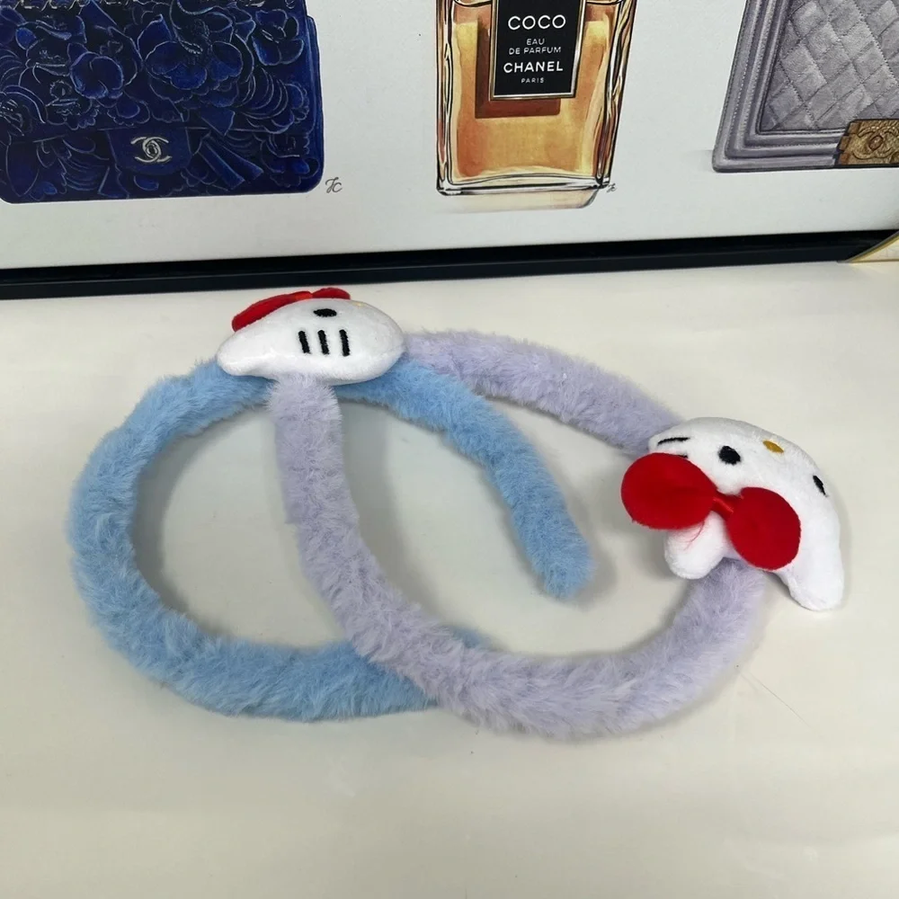 Hello Kitty charming hello